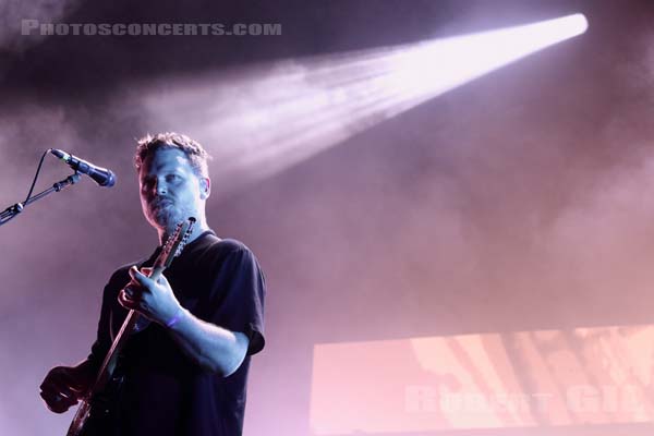 ALT-J - 2015-08-30 - SAINT CLOUD - Domaine National - Scene de la Cascade - 